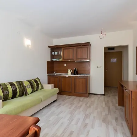 ❤2bedroom Aprtmnt W Kitchen,pool View,washer❤ae❤ サニービーチ